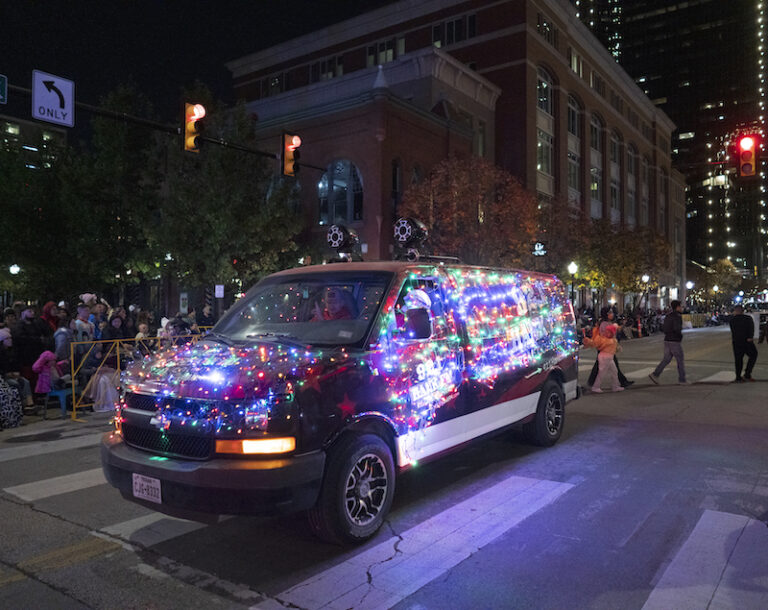 2021 Gallery - Fort Worth Parade Of Lights